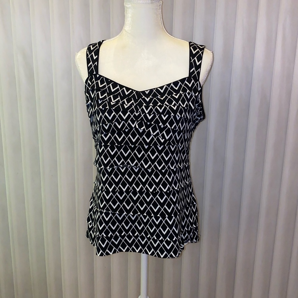 White House Black Market Top